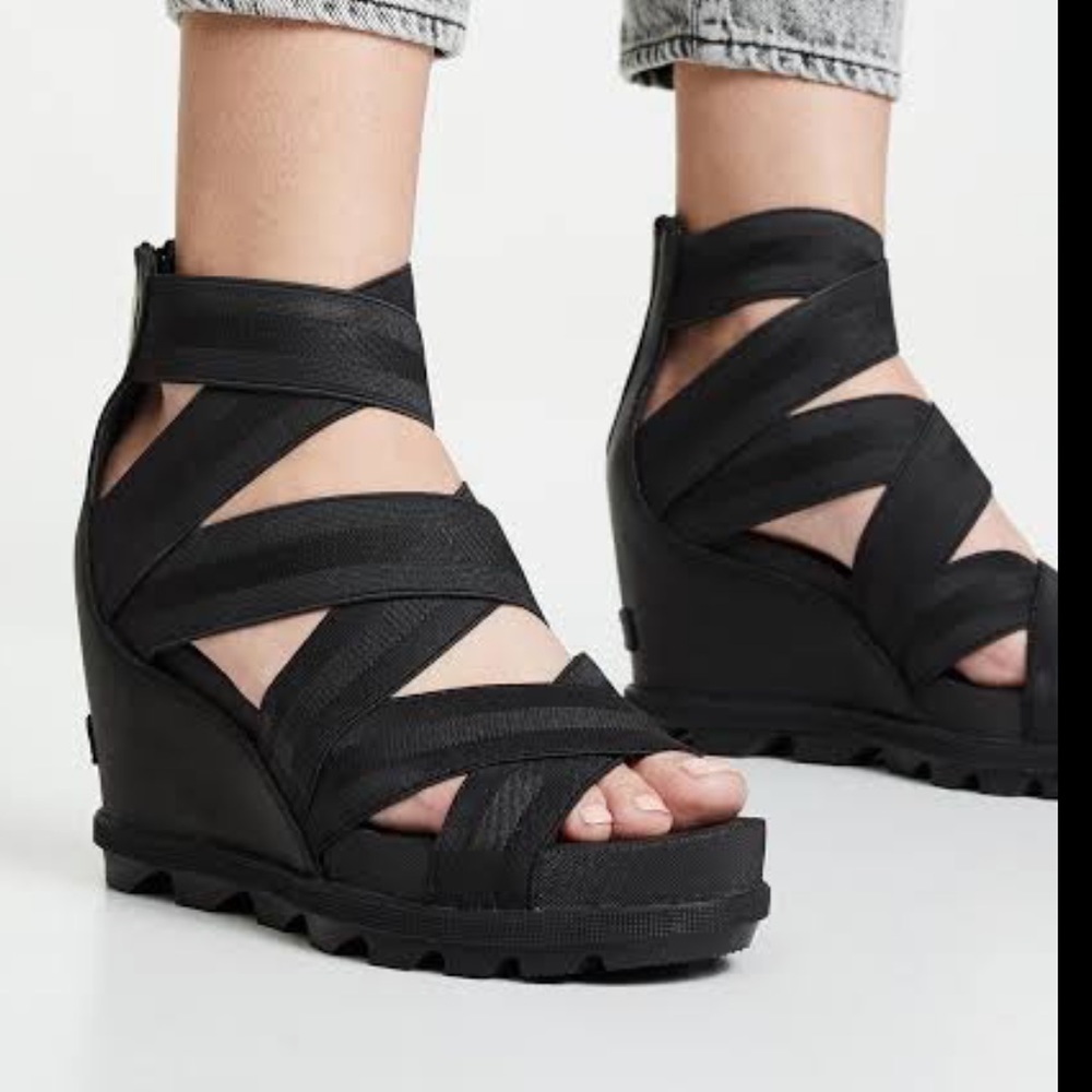 Sorel Joanie ll strap platform wedge sandal